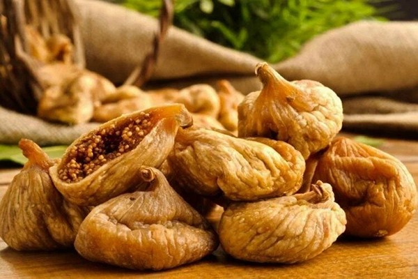 تصویر 4 از فروش انجیر استهبان شیراز + قیمت خرید به صرفه